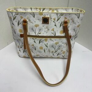 2021 Disney Park Dooney & Bourke Tinkerbell Large Shoulder Bag NWT